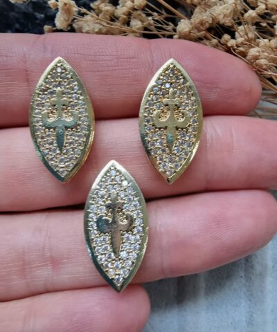 Kraliyet Armasi Zirkon Tasli Kolye Ucu 2