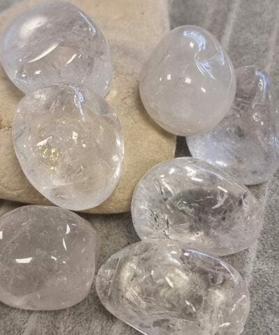 Kristal Kuvars Tamburlanmis Dogal Tas