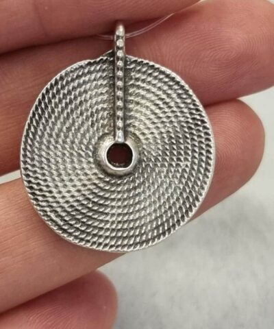 Madalyon Gumus Renk Kolye Ucu 3