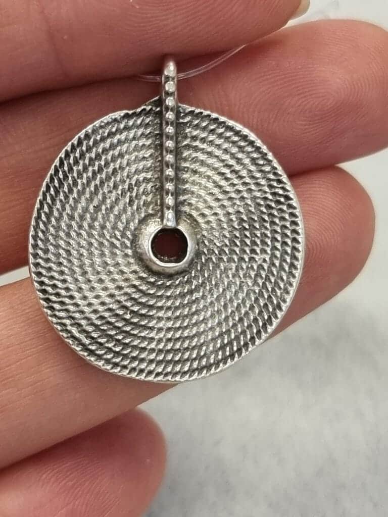 Madalyon Gumus Renk Kolye Ucu 3