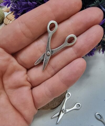 Makas Zamak Dokum Kolye Ucu