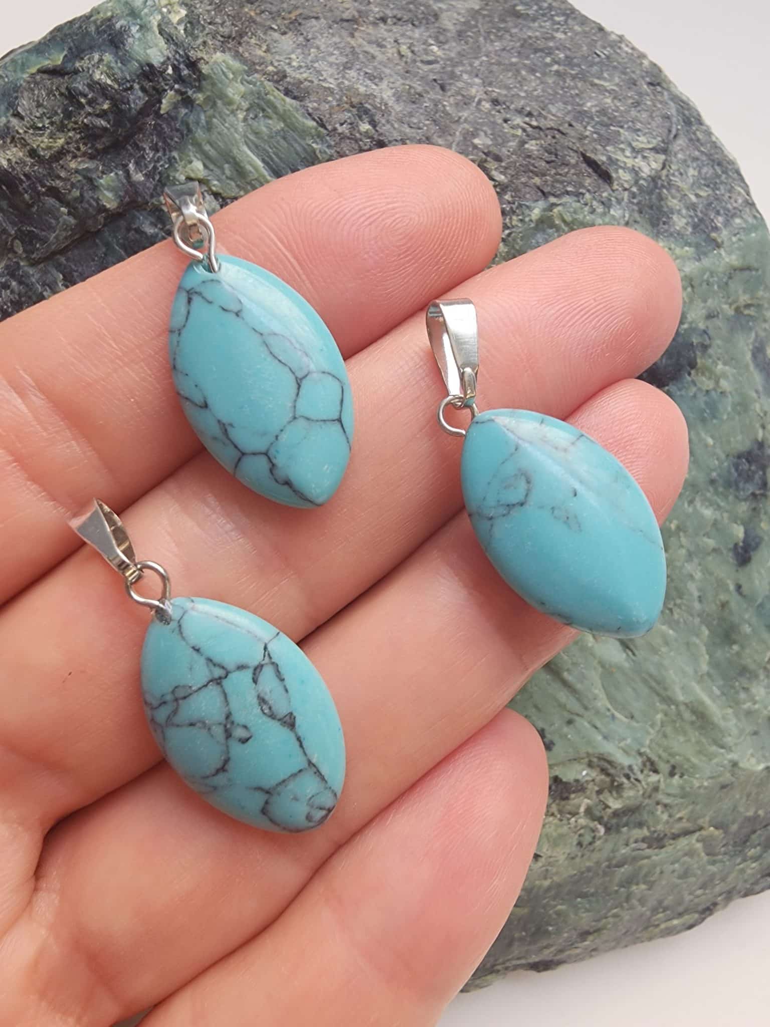 Mekik Turkuaz Taşı Kolye Ucu