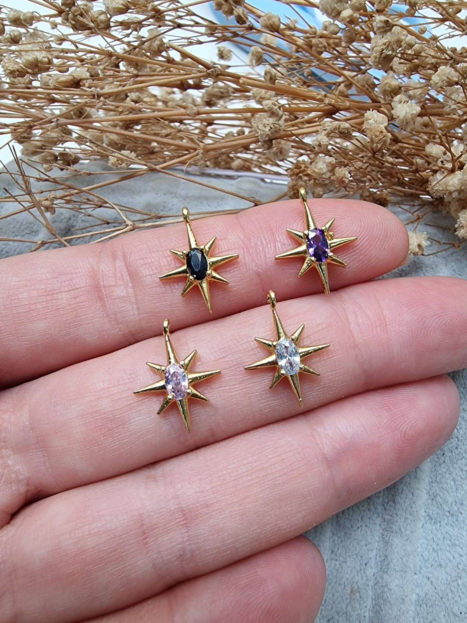 Minimal Kutup Yildizi Tasli Kolye Ucu