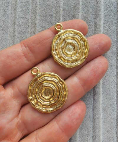 Motifli Girdap Döküm Kolye Ucu