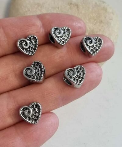 Motifli Kalp Taki Ara Aparati 2