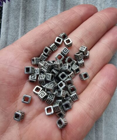 Motifli Kup Taki Ara Malzemesi