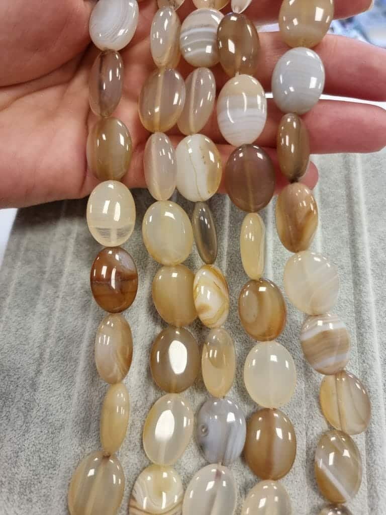 Oval Sekilli Akik Dogal Tas 15x20 3