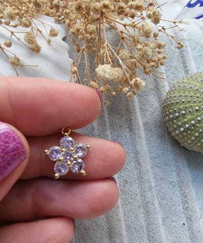 Pembe Tasli Gold Cicek 2