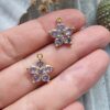 Pembe Tasli Gold Cicek 3