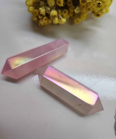 Piramit Aura Kuvars Tasi