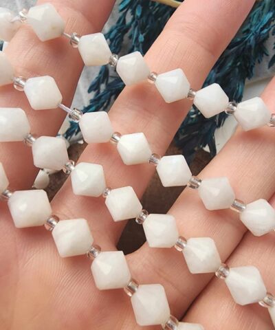 Piramit Ay Tasi Dogal Tas Aaa 2