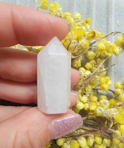 Piramit Kütle Kristal Kuvars Taşı