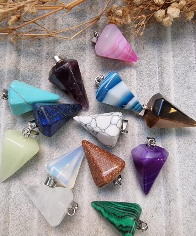 Sarkac Dogal Tas Kolye Ucu