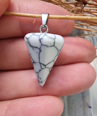 Sarkac Dogal Tas Kolye Ucu Havlit