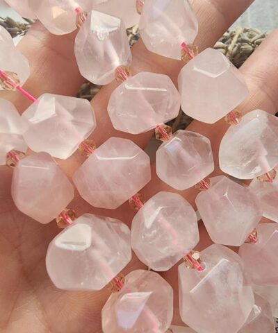 Sekilsiz Cokgen Kuvars Dogal Tas 4