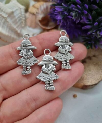 Tatli Kiz Dokum Kolye Ucu 2