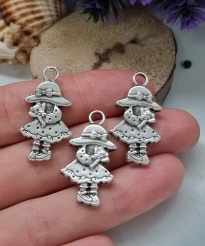 Tatli Kiz Dokum Kolye Ucu 3