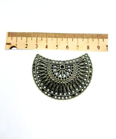 Tığ Örgü Yarım Kolye Ucu