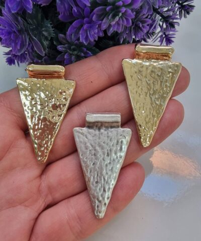 Ucgen Madayon Dokum Kolye Ucu