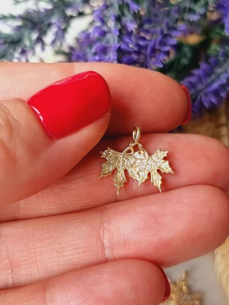 Yapraklar Minimal Zirkon Tasli Kolye Ucu 3