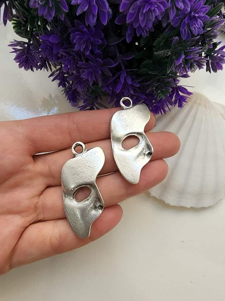 Yarim Maske Kolye Ucu