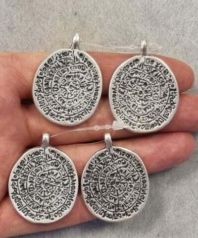 Yazi Cift Tarafli Gumus Renk Kolye Ucu