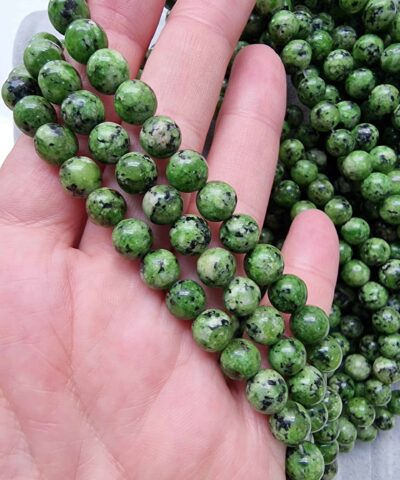 Yesil Beyaz Ceyt Dogal Tas 8 Mm 2 Scaled