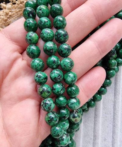 Yesil Siyah Ceyt Dogal Tas 8 Mm Scaled