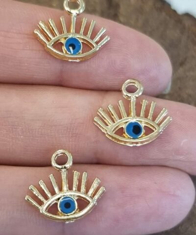 Yukari Kirpikli Nazar Goz 3