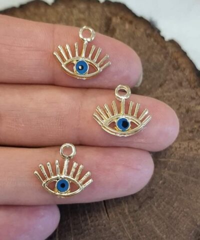 Yukari Kirpikli Nazar Goz 4