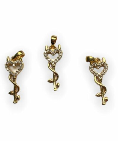 Zirkon Tasli Kalbimin Anahtari Minimal Kolye Ucu 3