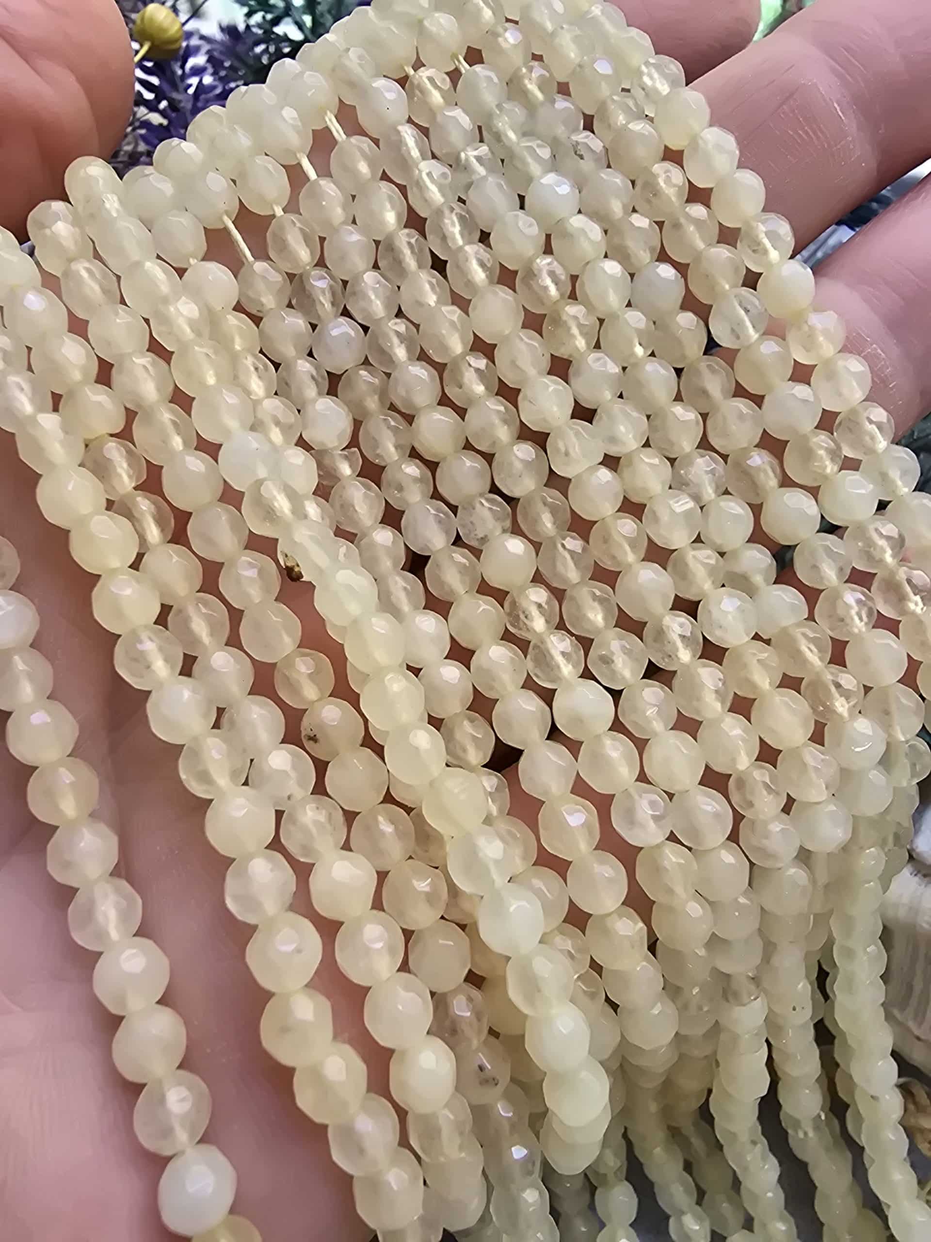 4 MM Faset Sitrin Renkli Kuvars Taşı