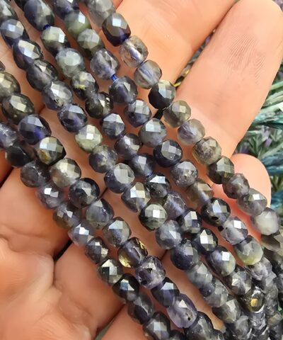 4x4 MM Küp İyolit Taşı