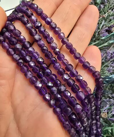 4x4 MM Küp Uruguay Ametist Taşı