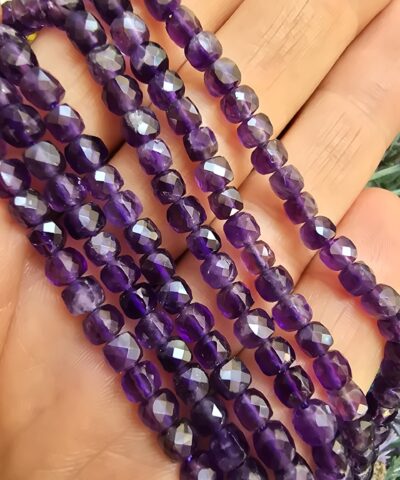 4x4 MM Küp Uruguay Ametist Taşı