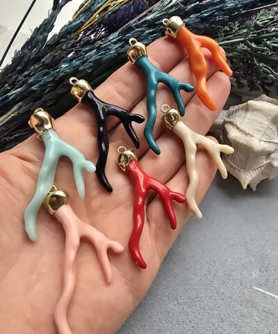 Akrilik Dal Mercan Şekilli Kolye Ucu