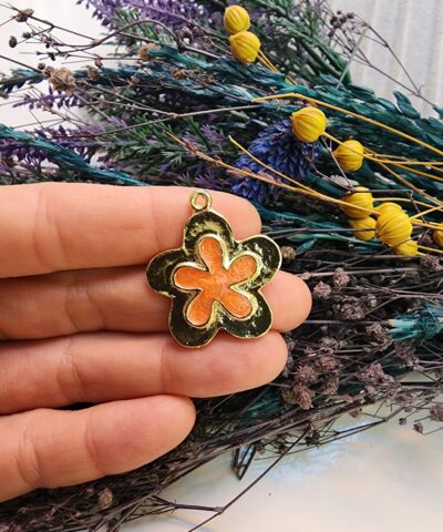 Büyük Papatya Mineli Kolye Ucu - 506