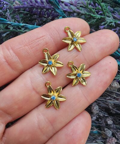 Mevsim Çiçekleri Kolye Ucu ve Çarm - Aralık