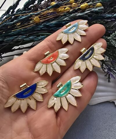 Mineli Güneş Çiçeği Kolye Ucu