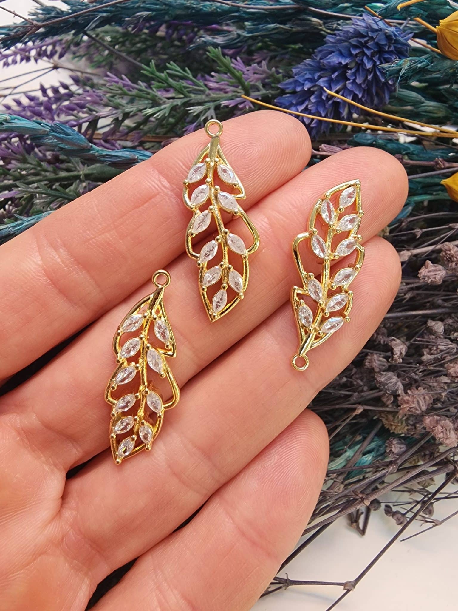 Yaprak Çarm Kolye Ucu