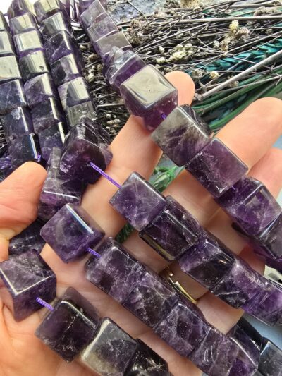 14x14 MM AAA Küp Ametist Doğal Taşı