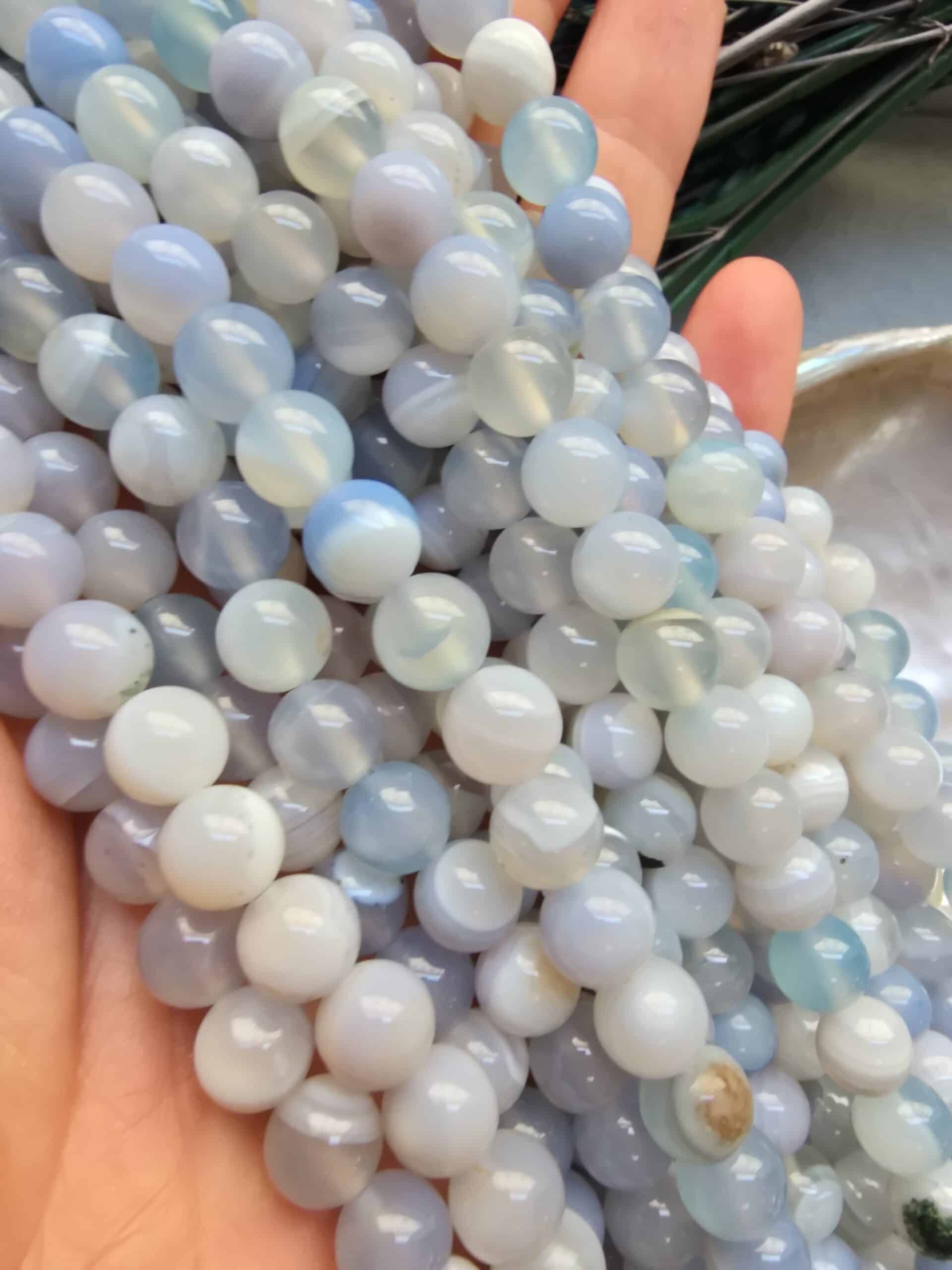 AAA 8 MM Akua Madagaskar Akik Taşı