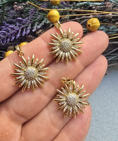 Güneş Zirkon Taşlı Kolye Ucu