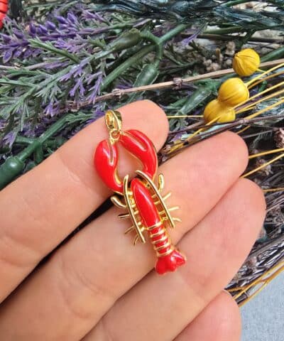 Mineli Kırmızı Istakoz Charm - 501