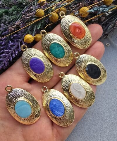 Mineli Oval Madalyon Charm