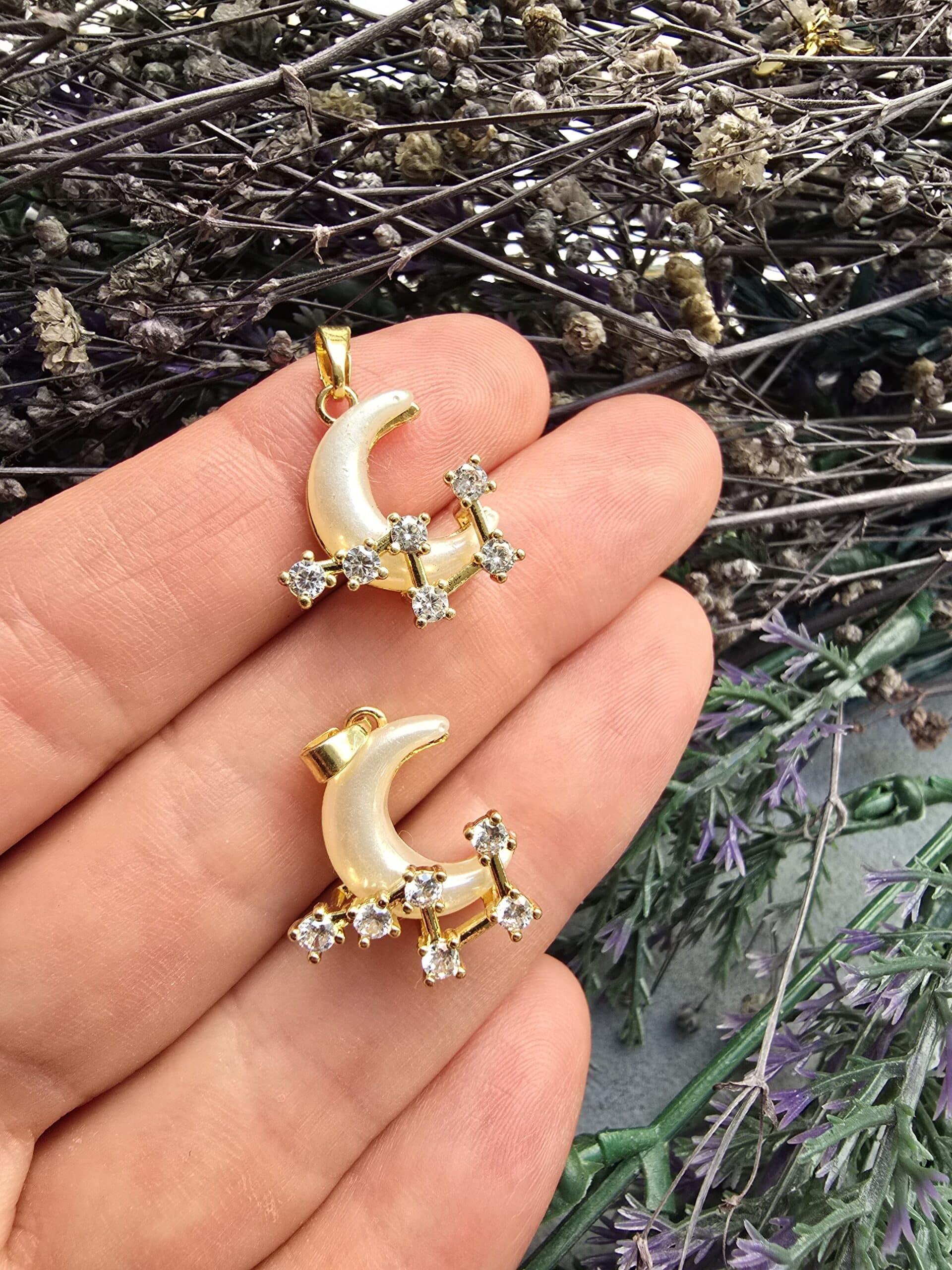 Ay Ve Sira Yildizlar Charm Kolye Ucu