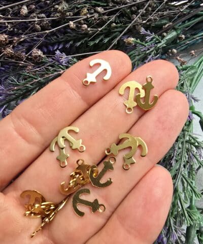 Gemi Capasi Celik Pul Sallantili Charm Gold