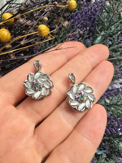 Çark Sedef Yapraklı Papatya Silver Charm