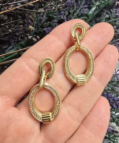 Oval Sıra Taşlı Charm