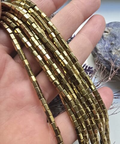 3x3 Mm Vida Kesim Hematit Tasi 501